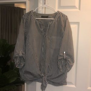 The Limited XL navy/white striped blouse